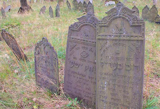 Jewish cemeteries in Poland